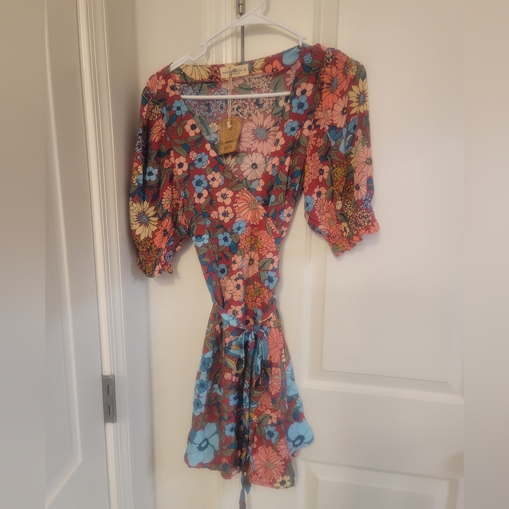NATURAL LIFE Floral Blouse with Multicolor Design